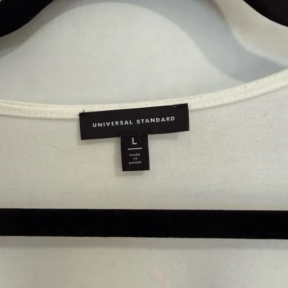 Universal Standard Liquid Jersey Long Sleeve Top in White - Picture 4 of 5